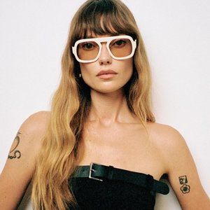 Elisa Johnson Jane Sunglasses in Ivory White